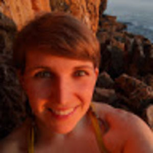 Meet your Posher, Cecilia